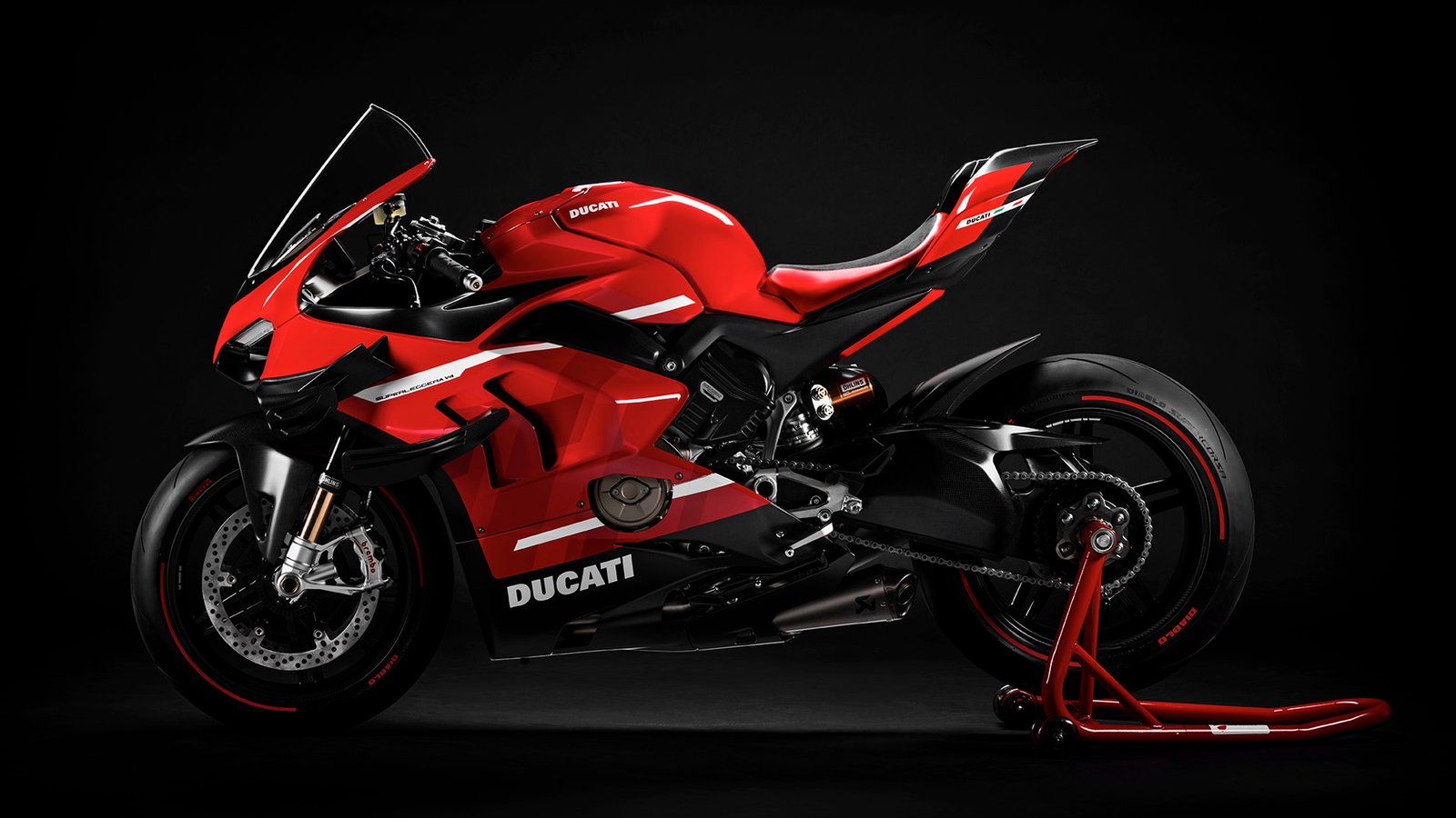 Ducati Superleggera V4: Carbon-Fiber Obsession, Untamed Performance