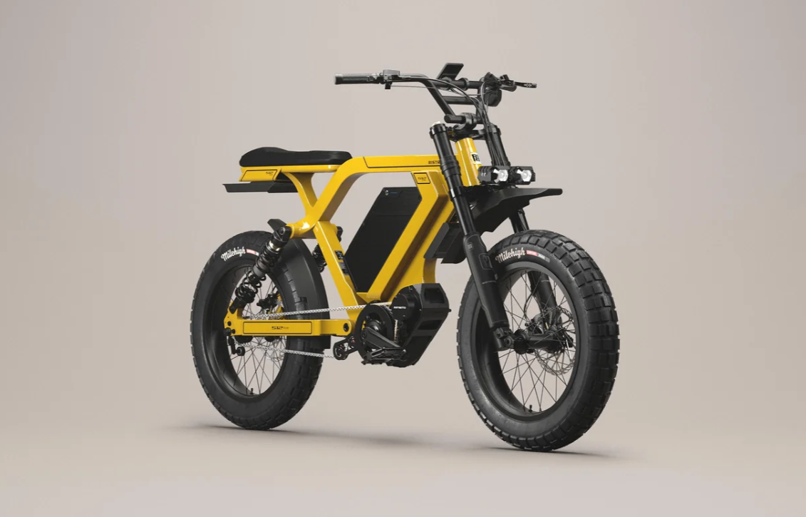 Exploring the Yellow Samaná E-Bike