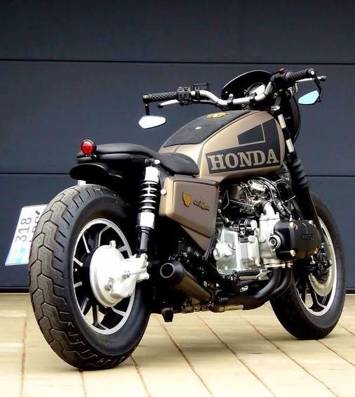 Exploring Honda Gold Wing 1200 Custom