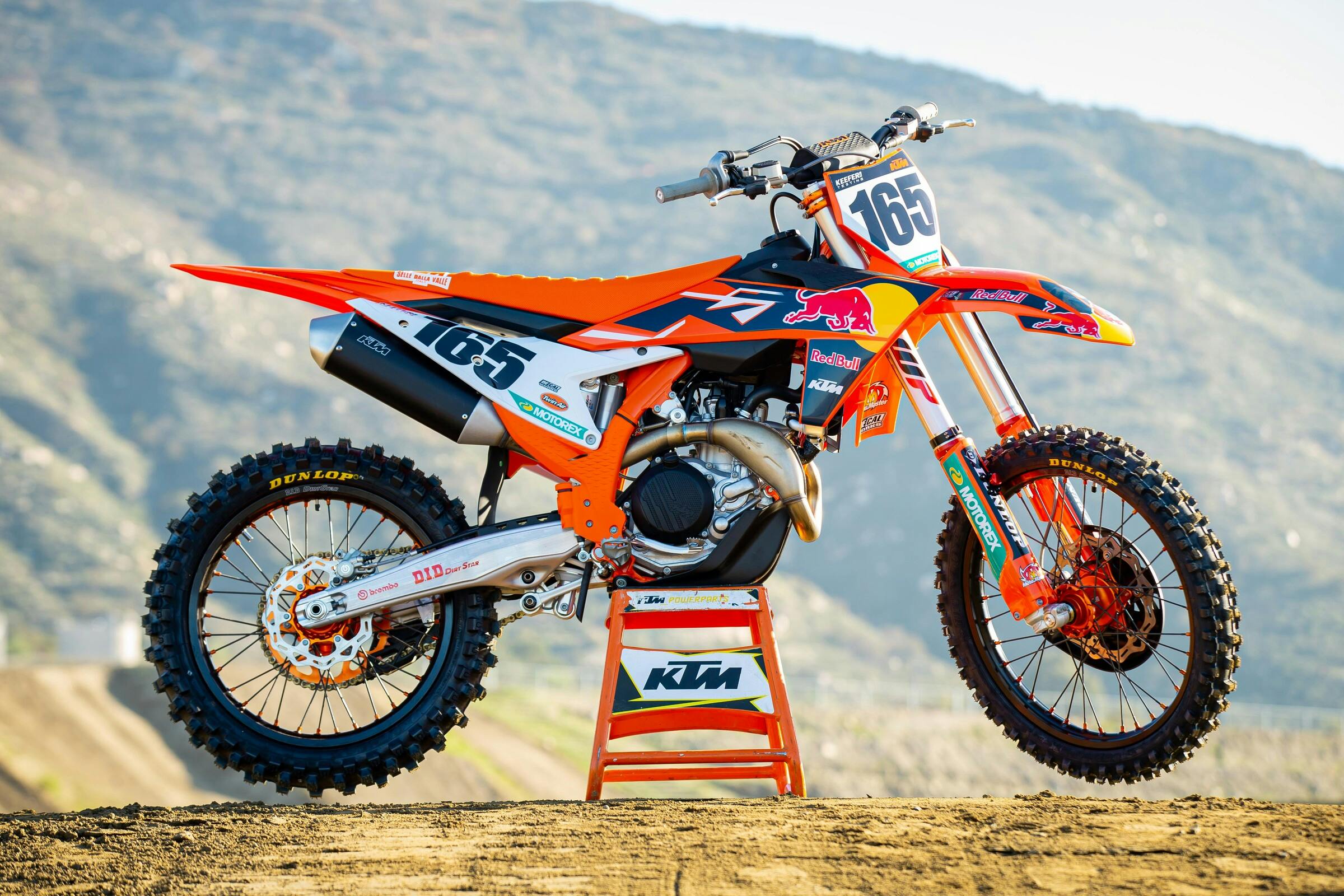 Red Bull KTM factory Supercross racing for Vásquez references