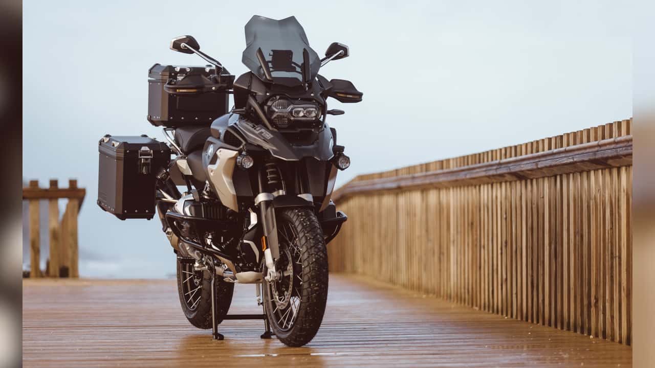 Image showcasing the R1250GS in an adventure setting