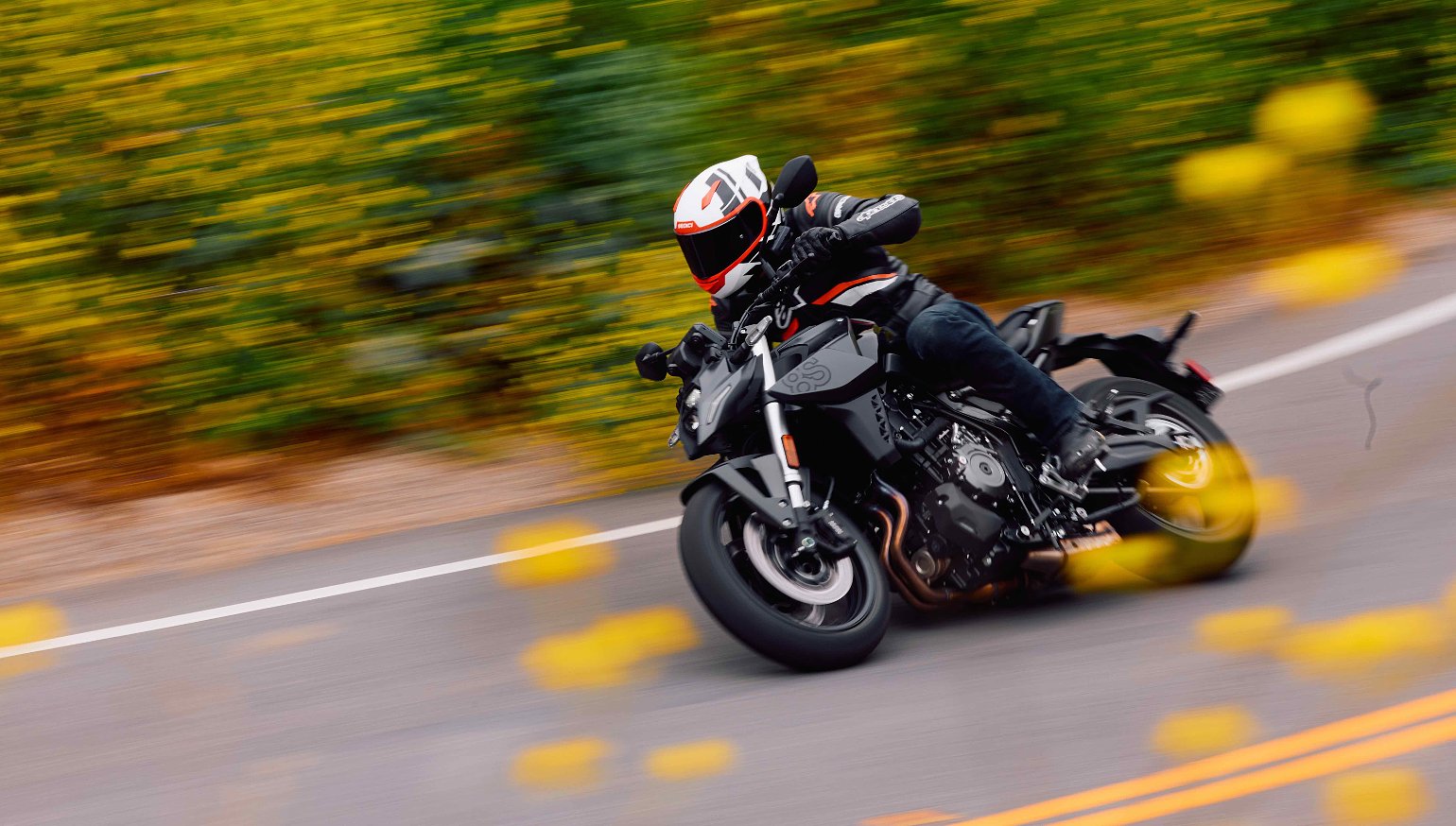 Action or static shot of the GSX-8S or GSX-8R