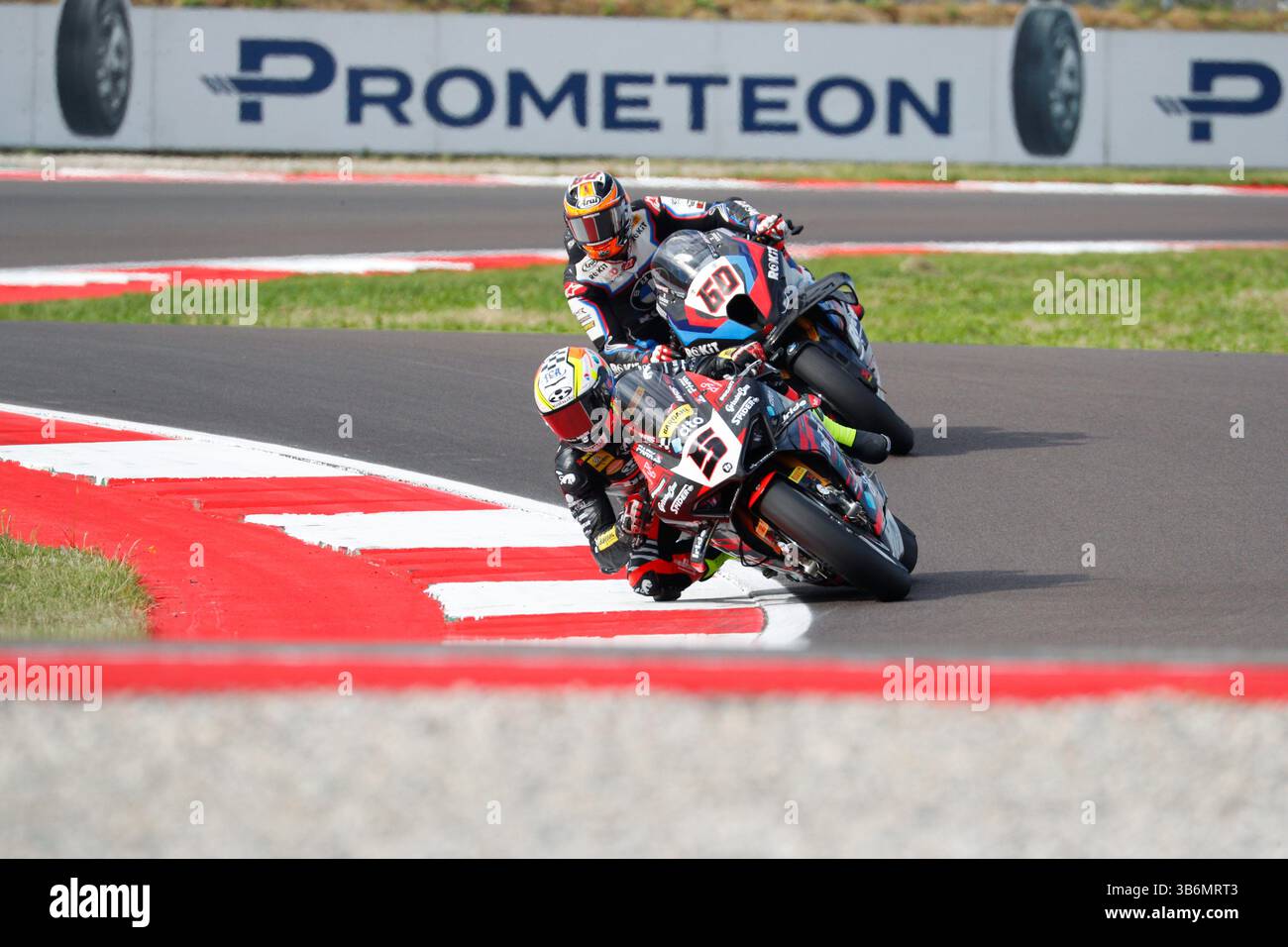 FIM World Superbike Championship 2026 Mid-Season Report: Standings, Upsets, and Title Contenders