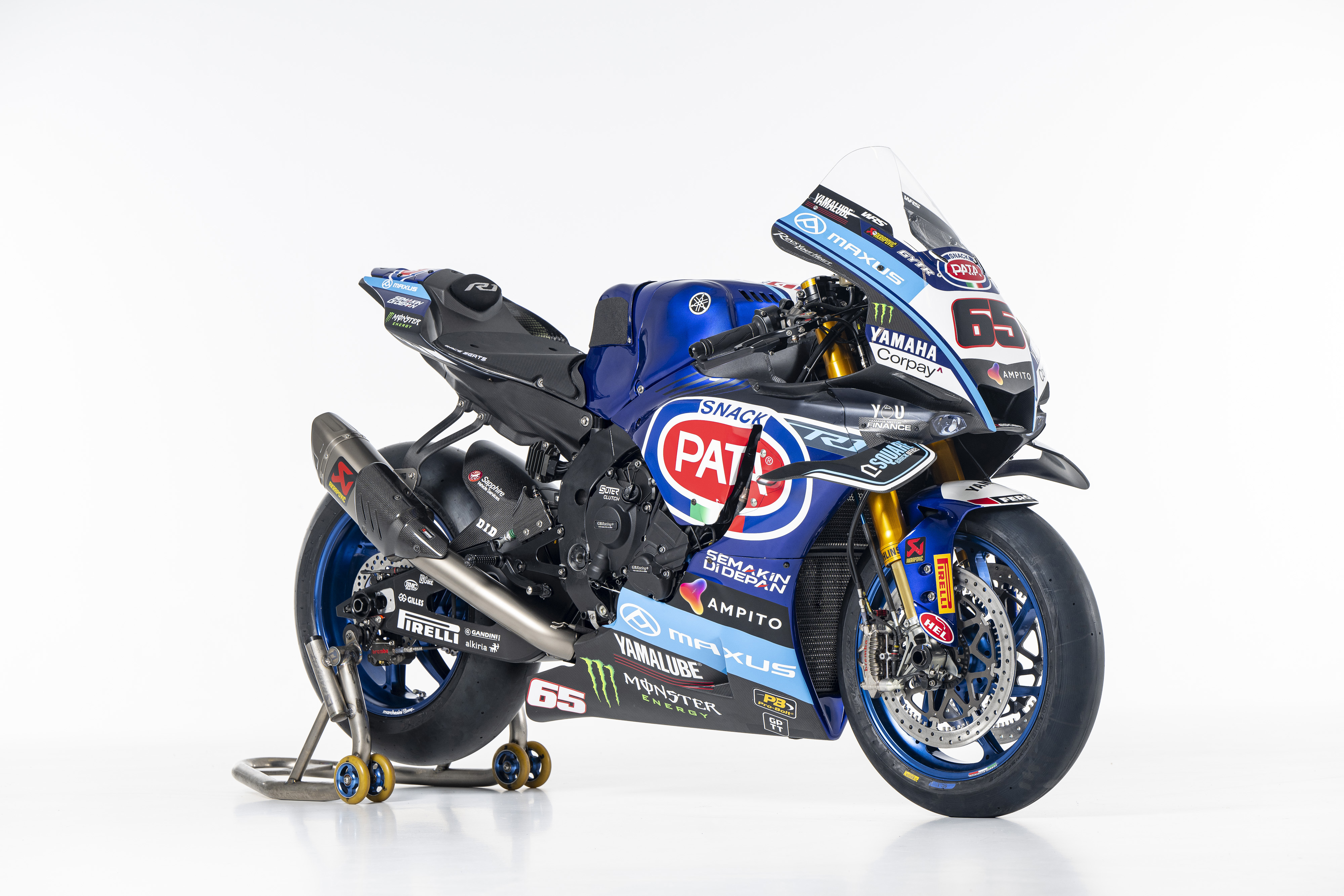 Yamaha YZF-R1 in WorldSBK livery on track