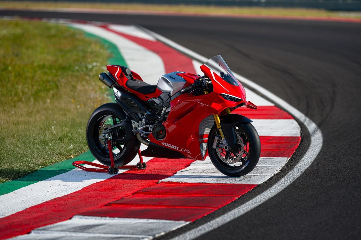 Ducati Panigale V4 R on track to illustrate Trentini's championship lead