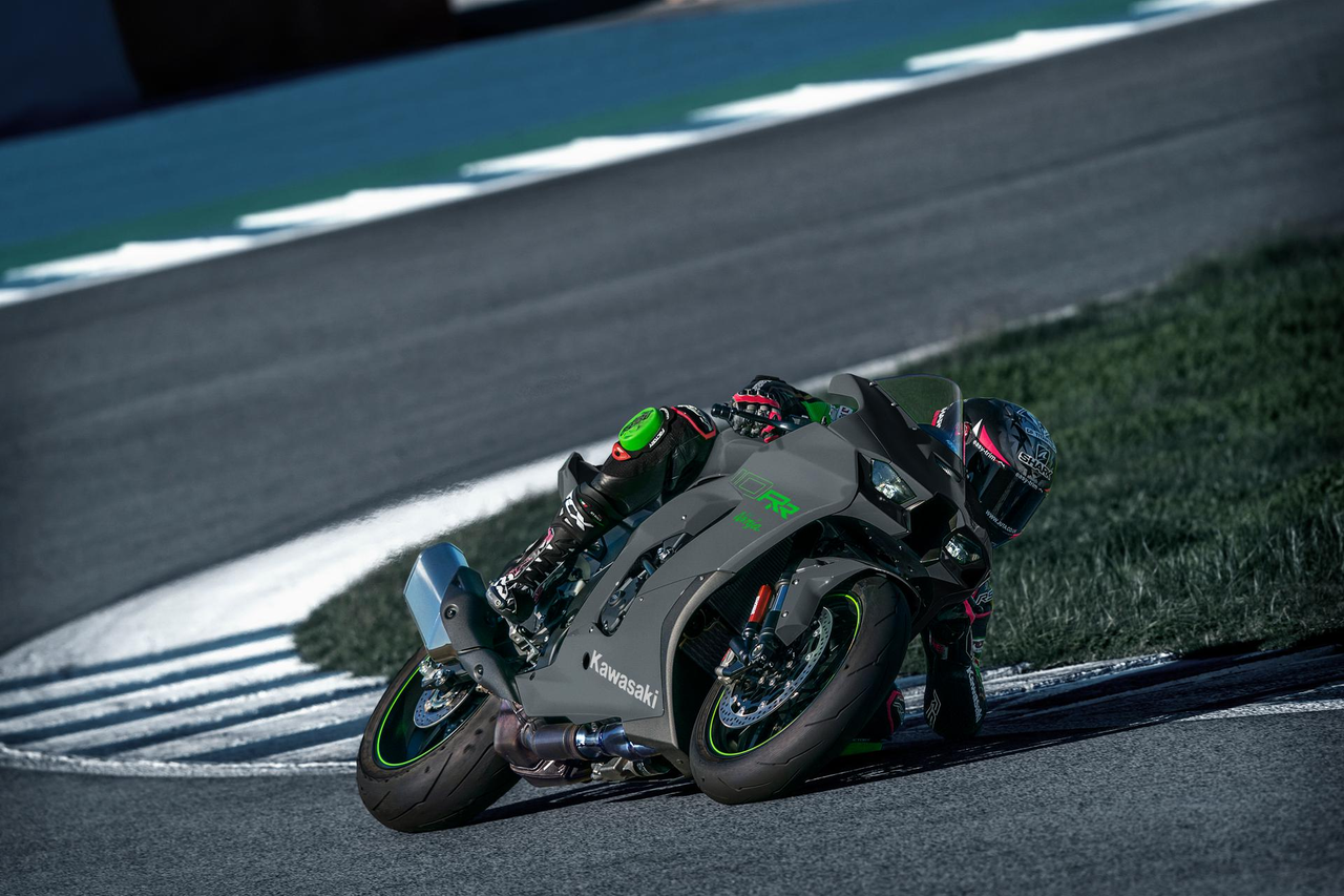 Brambilla's surprise Superpole Race podium on the Kawasaki