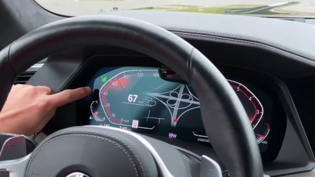 Visual representation of lane keeping assistance