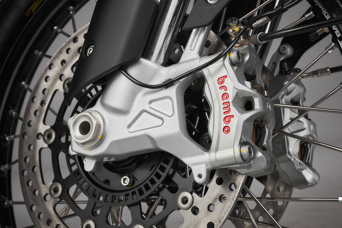 First Ride Review: Aprilia Tuono V4 Factory 2027 — We Spent a Week on Road and Track to See If This Is Still the Most Savage Naked Bike You Can Buy Right Now