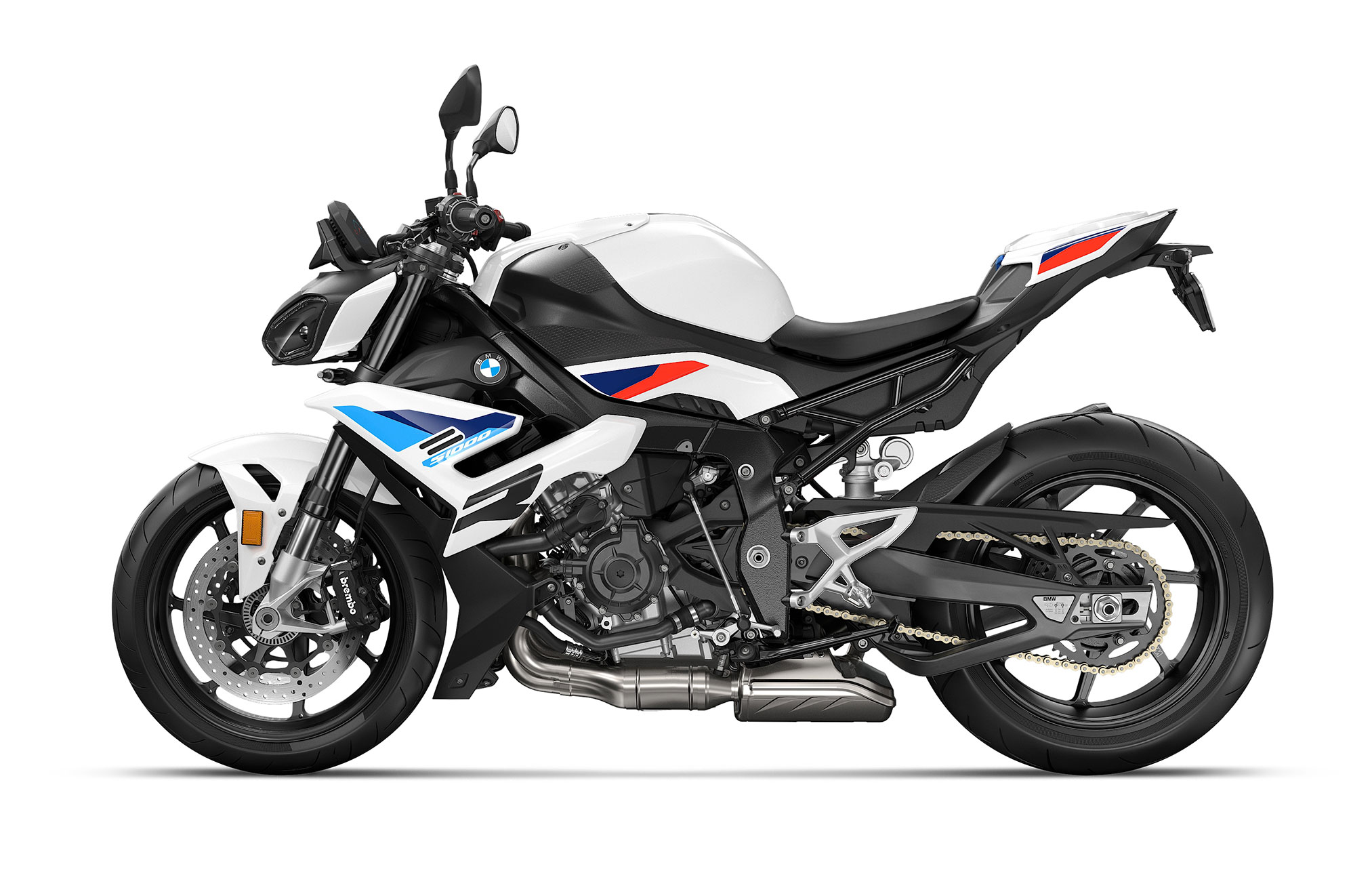 Hero featured image — full bike shot of the 2026 BMW S 1000 R