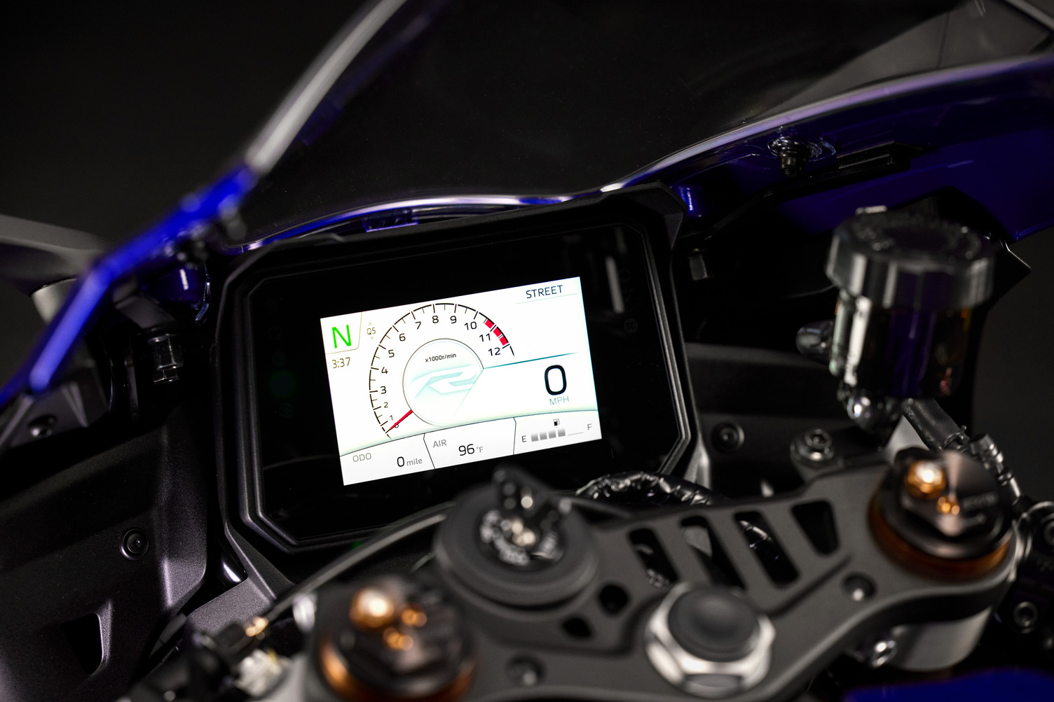 Interior cockpit and TFT instrument cluster detail shot