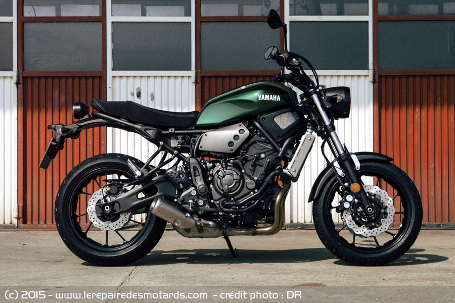 Hero image — full bike profile shot of the 2027 XSR700 showing new colorway
