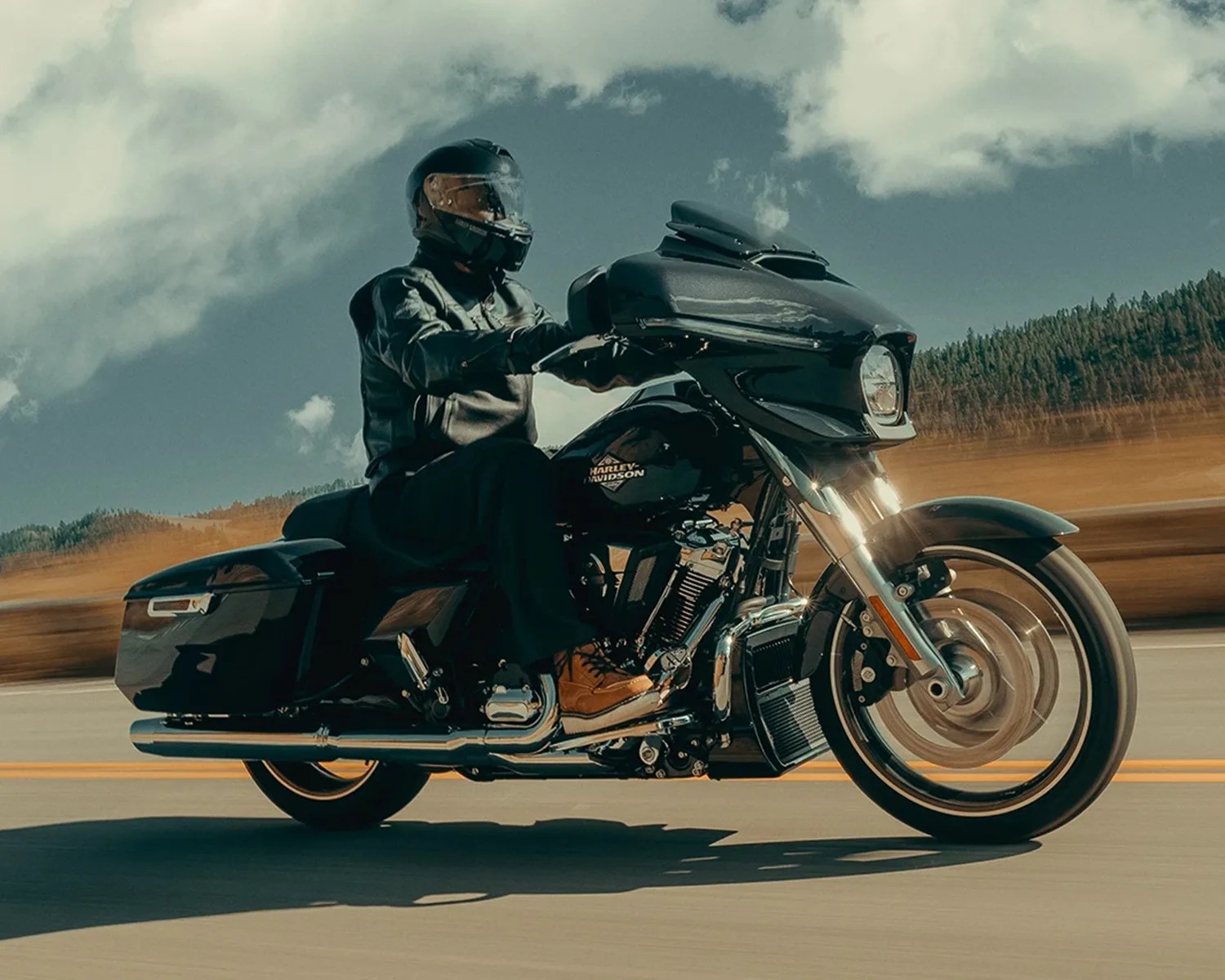 Harley-Davidson Officially Confirms 2027 Road Glide ST: Full Specs, Price, and U.S. Launch Date Announced