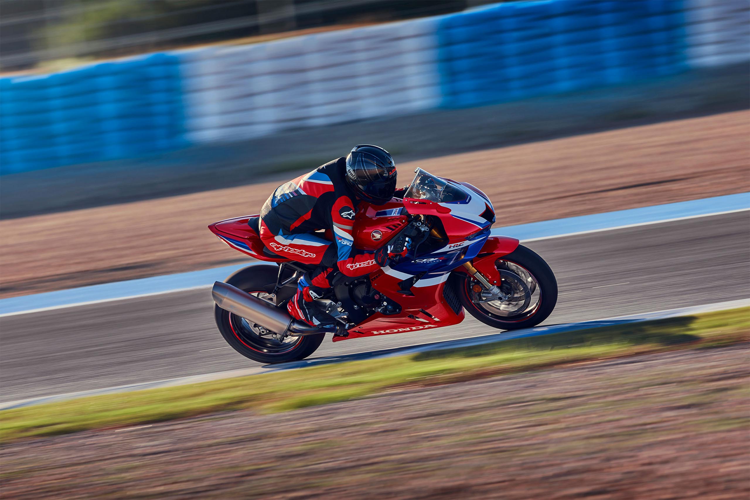 CBR supersport section image showing current Fireblade in action