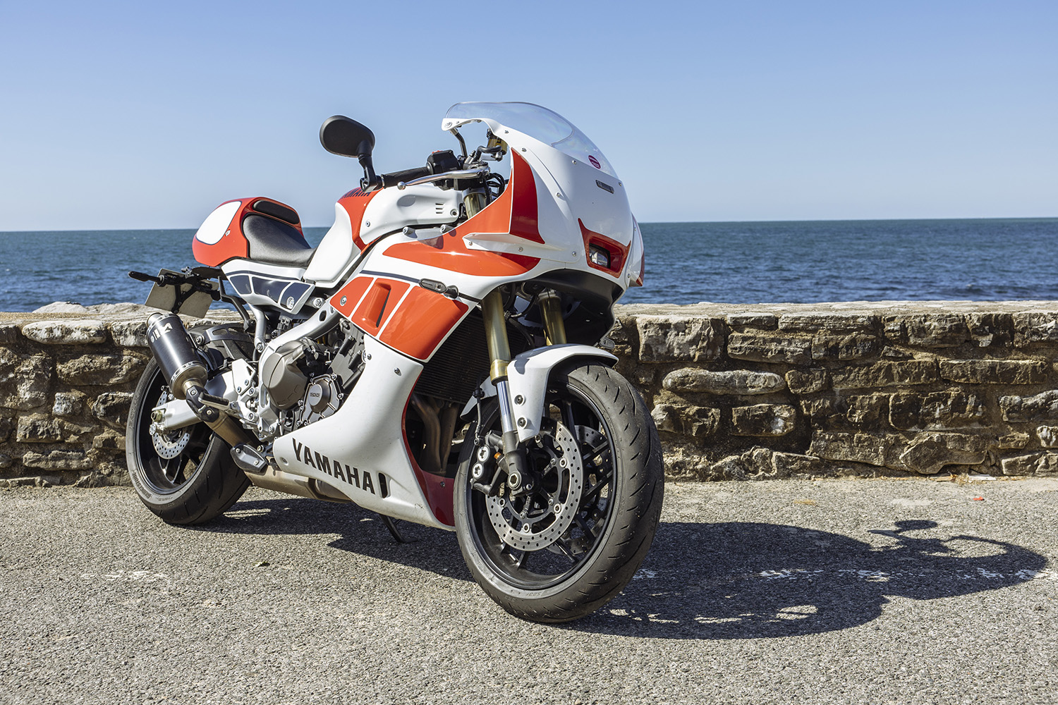 Track day riding image for community/track section