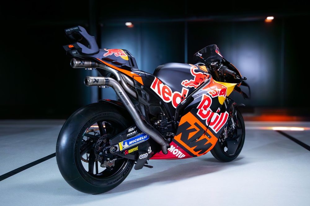 Image of the KTM RC16 motorcycle