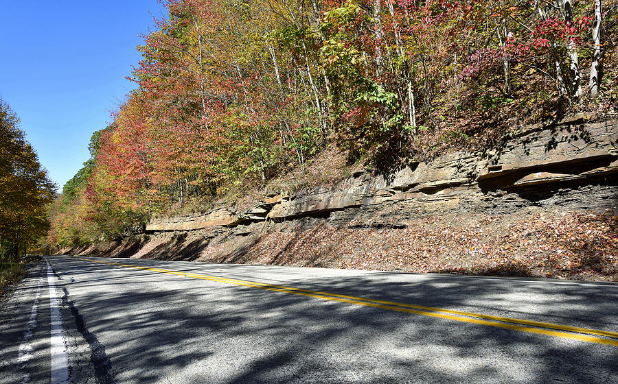 Scenic road through Ohiopyle or Laurel Highlands for the foliage routes section