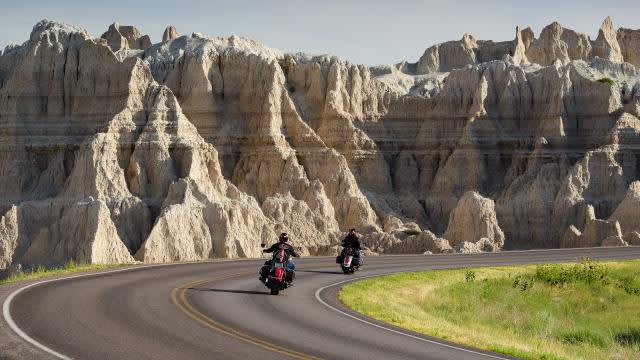 Riders on the Badlands Rim Rider route through Badlands National Park