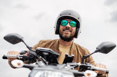 Best Motorcycle Sunglasses and Riding Eyewear of 2026: We Wore 10 Pairs Across Sun, Wind, and High-Speed Riding to Find the Best Eye Protection for Every Rider