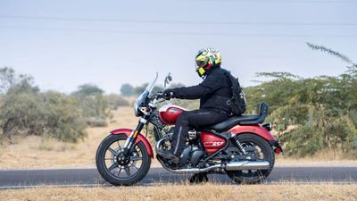 Royal Enfield Officially Files Patent for New 750cc Parallel-Twin Platform Shared Across Himalayan and Super Meteor Lineups: What Riders Can Expect by 2029
