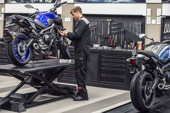 Illustrating advanced safety features