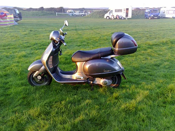 Vespa Granturismo 125 L