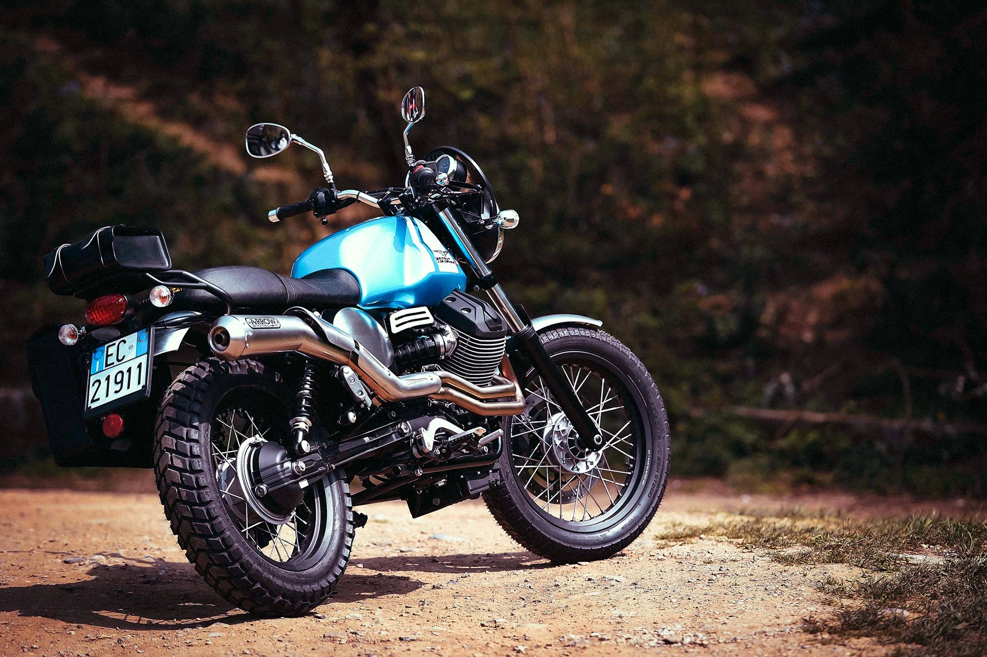 Moto Guzzi V7 II Scrambler ABS