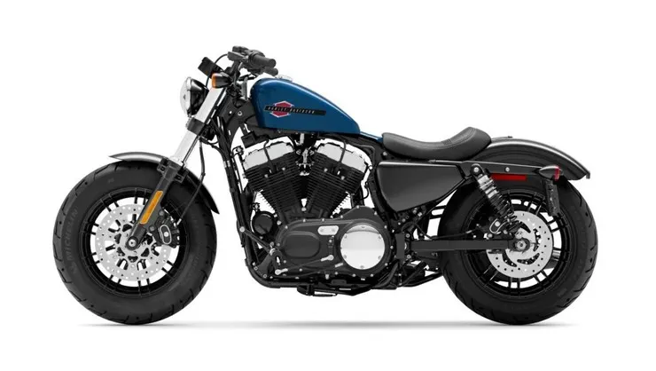 SWM Custom V1200 Stormbreaker