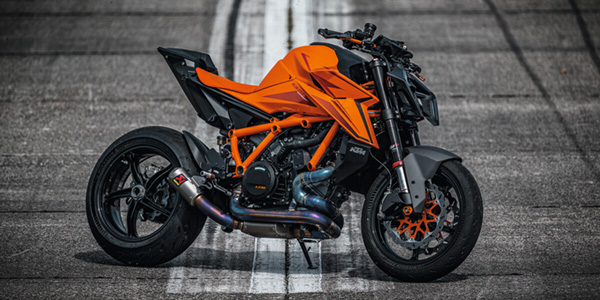 KTM Super Duke 1390 R EVO